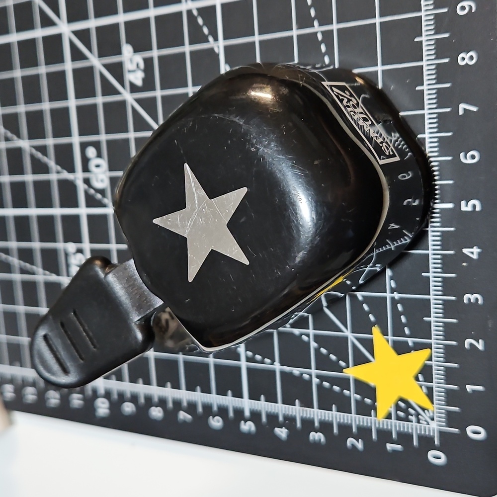 STAR ⭐️ paper punch whale handle style